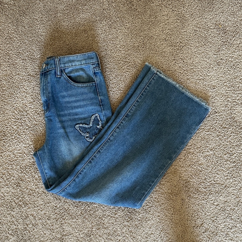 Blue girls Jeans with Butterfly Accent